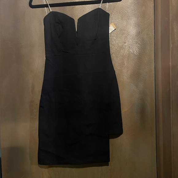 Solemio Dresses & Skirts - Black Strapless Mini Dress